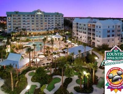 Five-night stay for a family of four for $295 at a Walt Disney World Good Neighbor Hotel ($695 value)