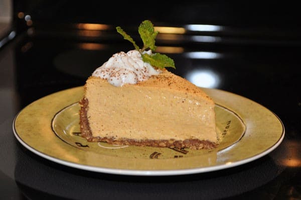 healthified pumpkin spice cheesecake from the healthified mom