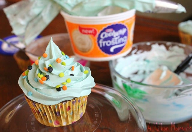 cool whip frosting cupcakes