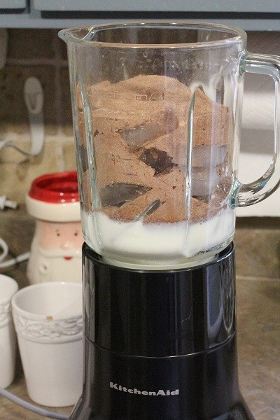 diy frozen hot chocolate recipe step 1
