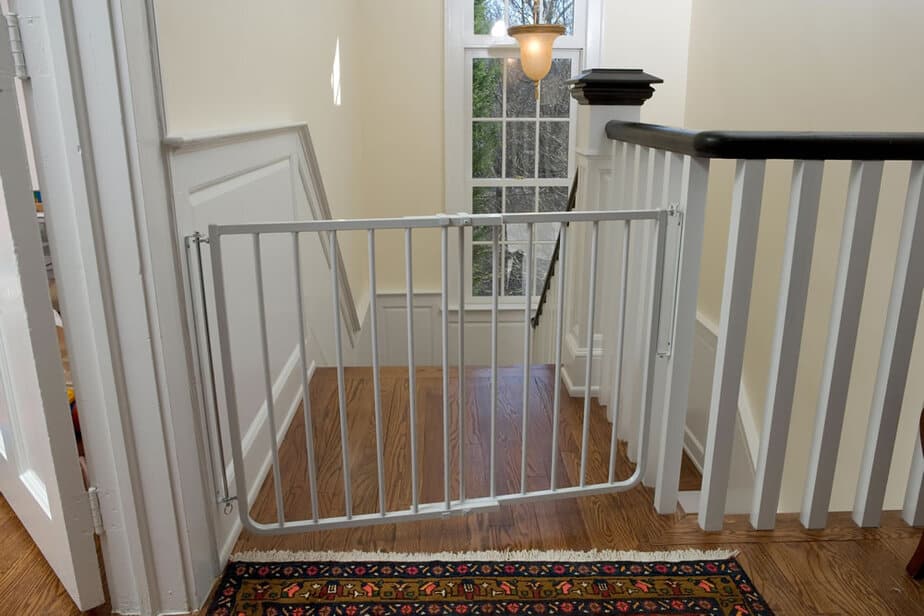 stair gate no drilling