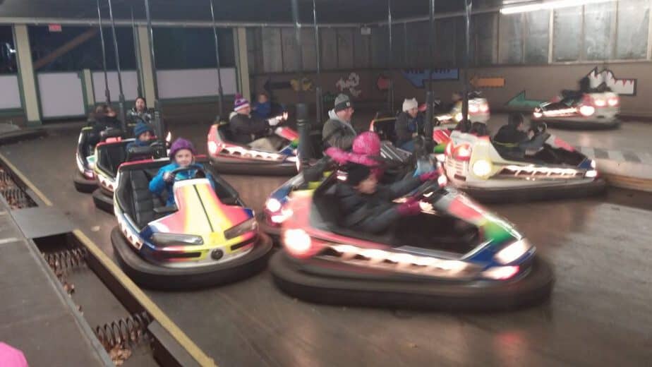 bumper-cars-in-winter-lake-compounce