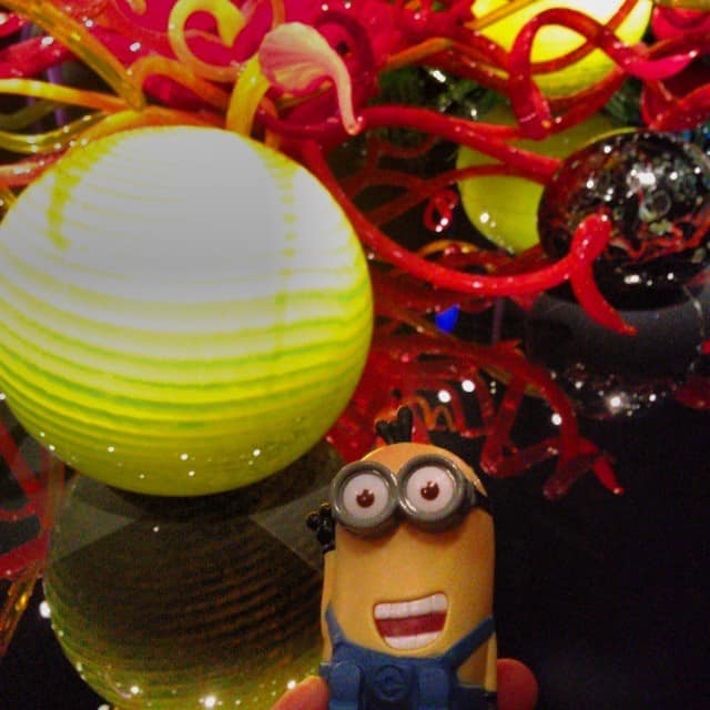 minion-seattle-chihuly-glass