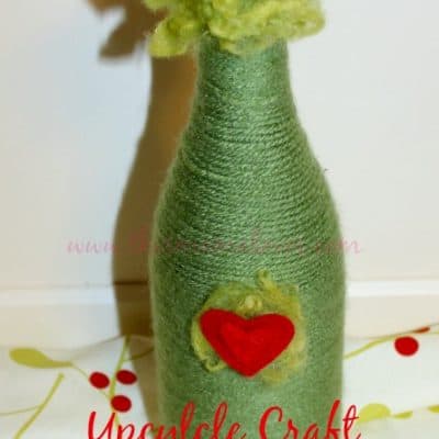 Upcycled Craft: Grinch Vase