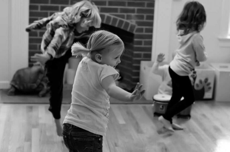 kids dancing together