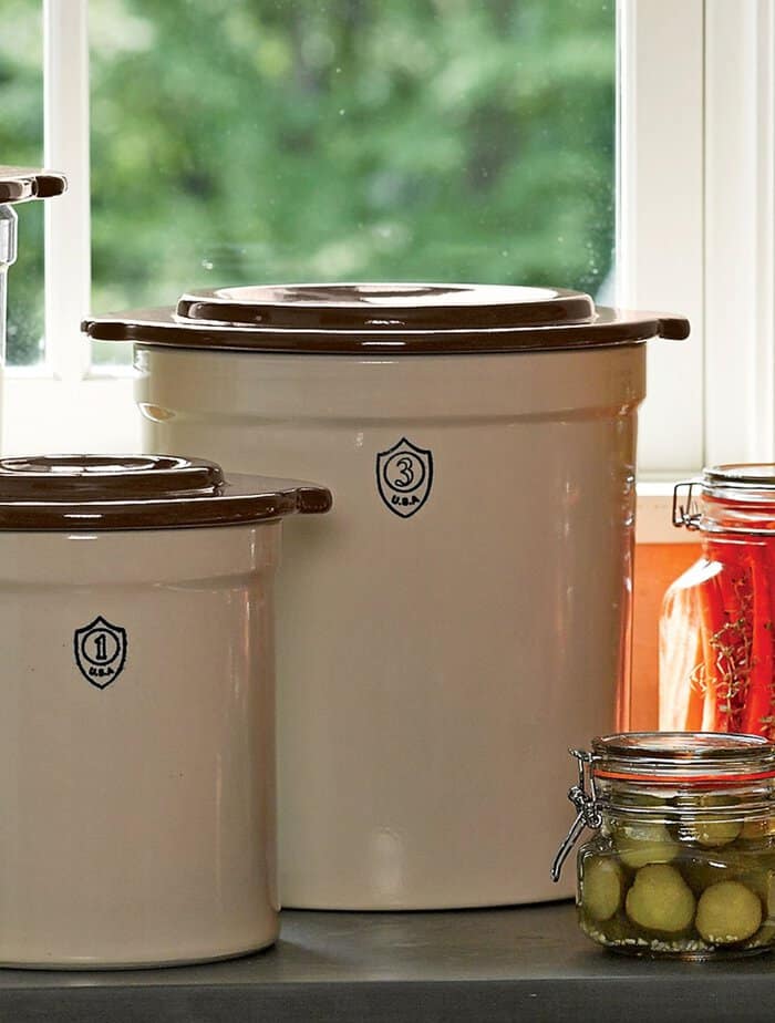 stoneware-pickling-crock