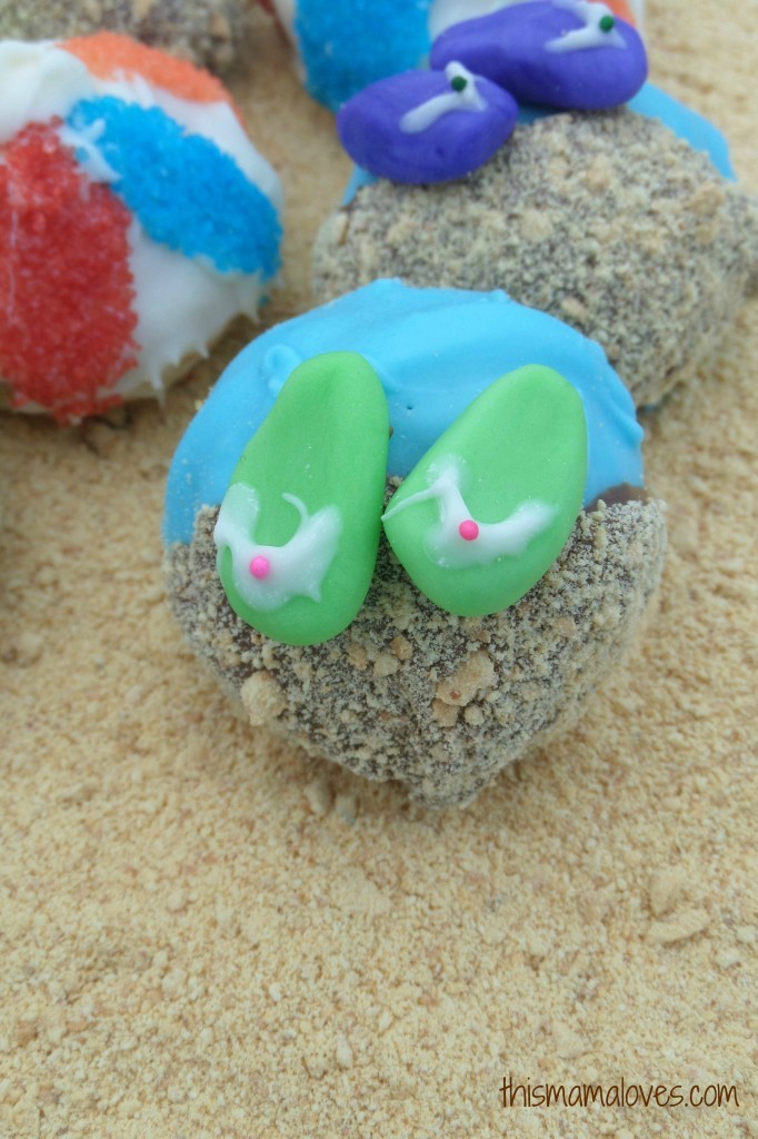 summer fun cake balls close up