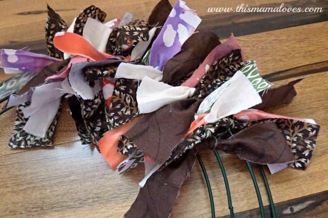 fabric scrap wreath tutorial