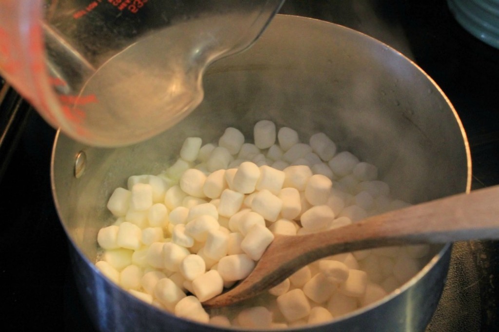 gingerbread rice krispie marshmallows