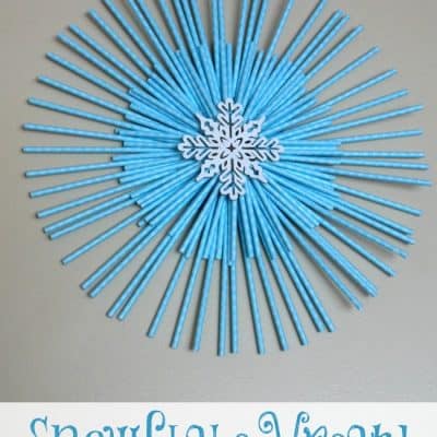 Snowflake Wreath from Paper Straws