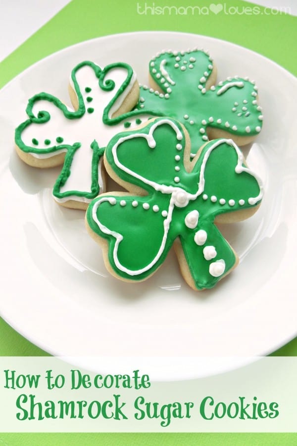 How to Decorate Shamrock Sugar Cookies