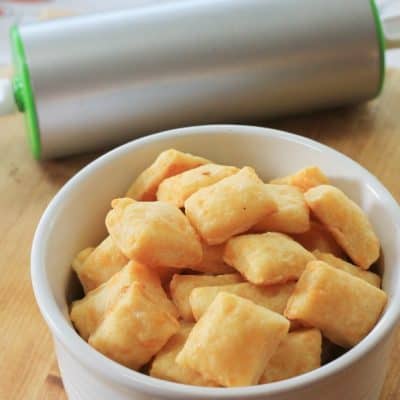 Homemade Cheez-Its