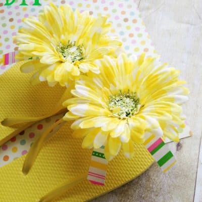 Dollar Store DIY: Flower Flip Flops