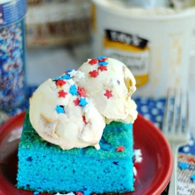Patriotic Blue Velvet Brownies a la mode