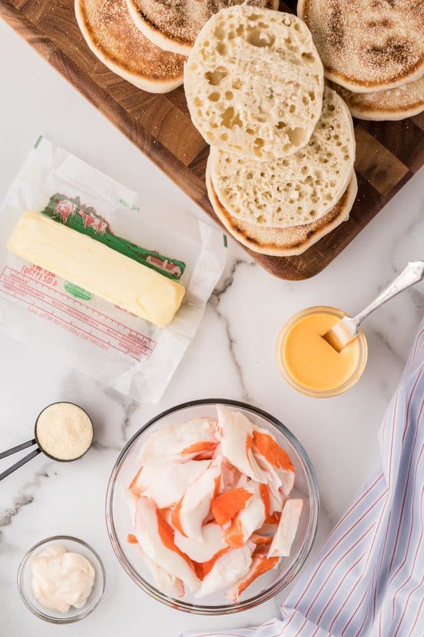 Easy Holiday Appetizer Recipe: Crabbies - This Mama Loves
