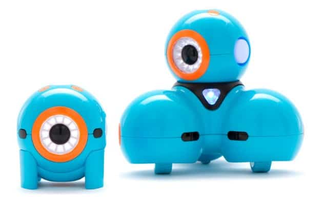 Robots For Kids That Teach Coding: Dash and Dot - This Mama Loves