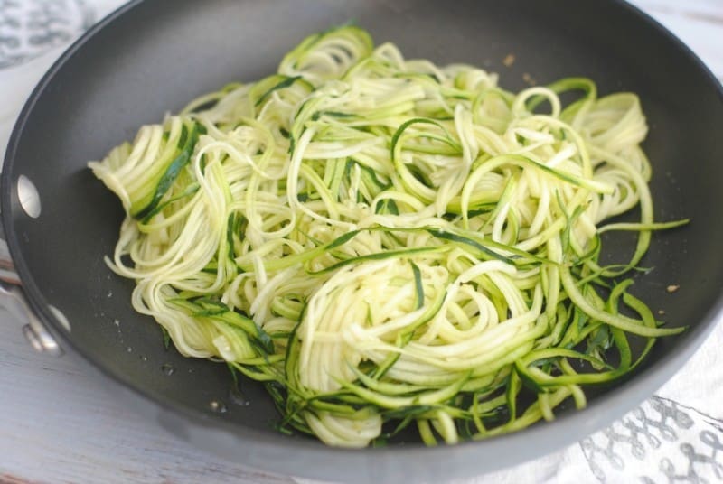 spiralized-zucchini-zoodles