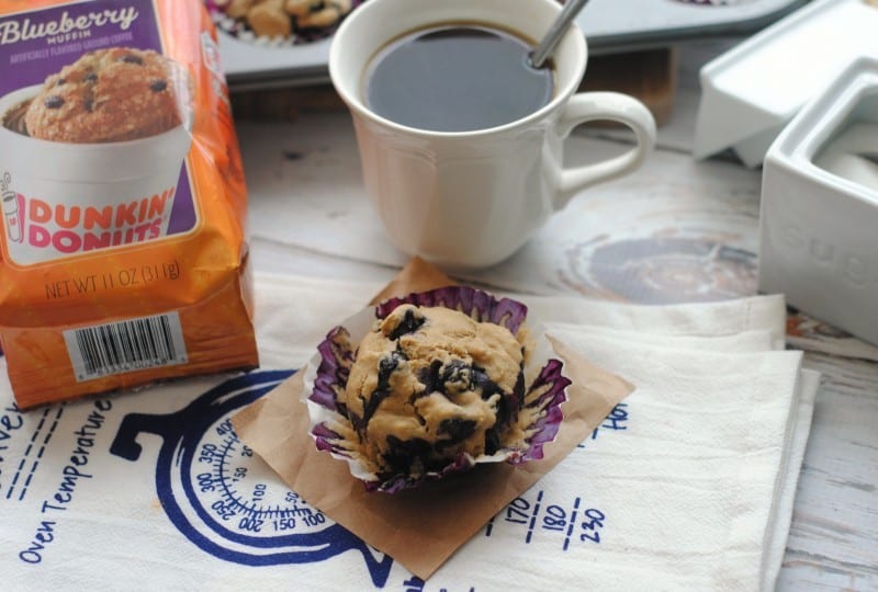 blueberry-coffee-muffins-dunkin-donuts