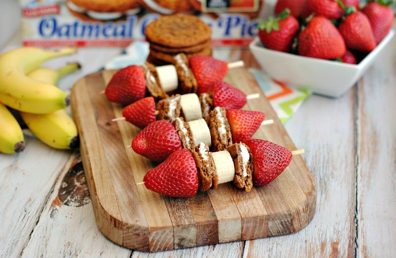 oatmeal-creme-pie-kabobs-1