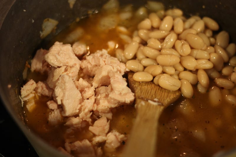 white chicken chili cook