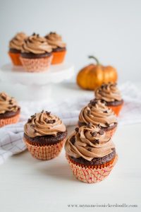 chocolate-pumpkin-cupcakes-nutella-buttercream