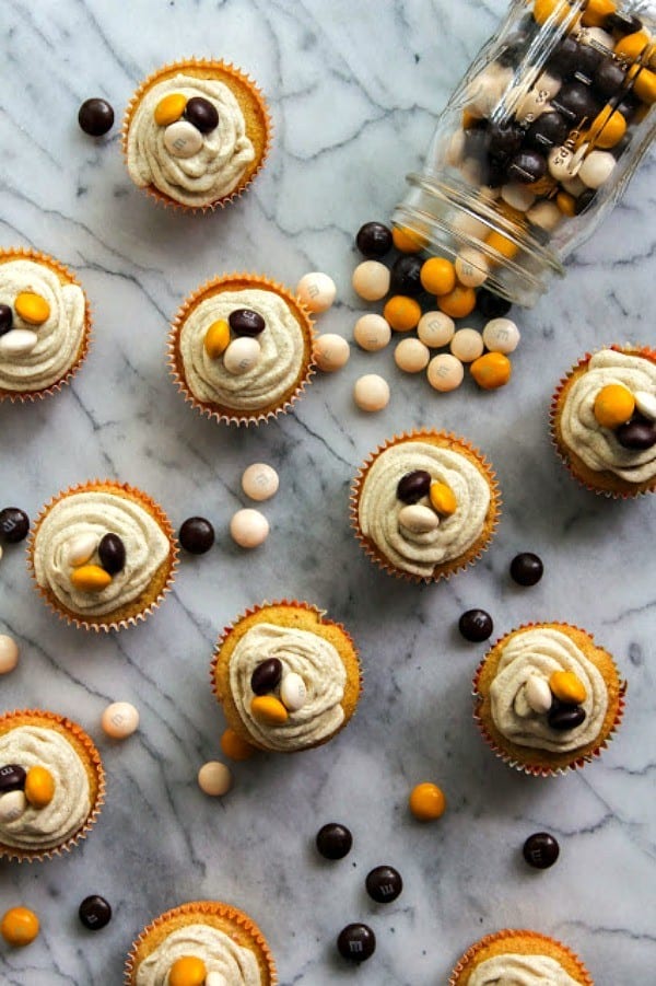 pumpkin-pie-spice-cupcakes-from-the-chef-next-door