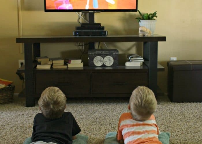 3 Reasons Moms Should Subscribe to Hulu