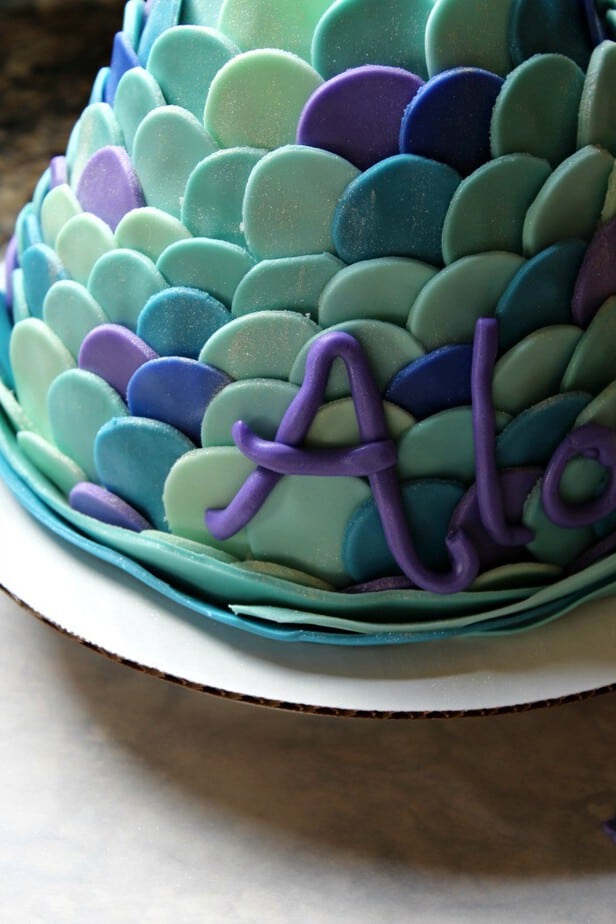 How to Make a Mermaid Tail Cake