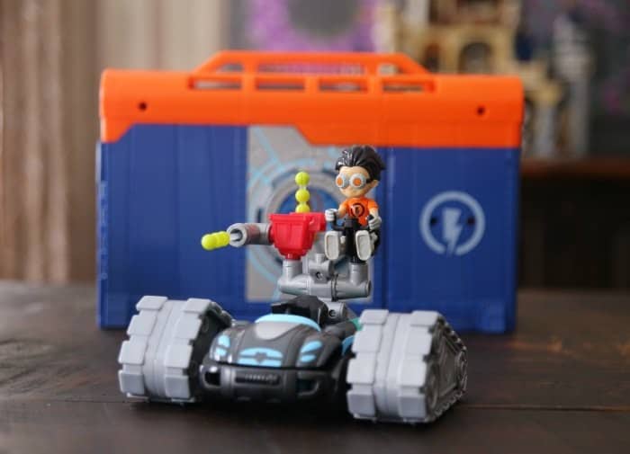 Blaster Tank Rusty Rivets Toys