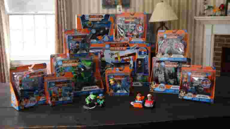 Rusty Rivets Toys: Build Me Rivet System - This Mama Loves