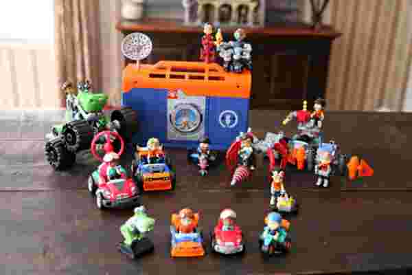 Rusty Rivets Toys: Build Me Rivet System - This Mama Loves