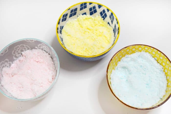 DIY Spring Flower Bath Bombs Colors