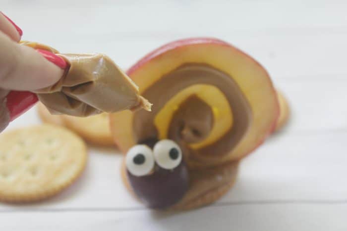 Cracker Snail Snack