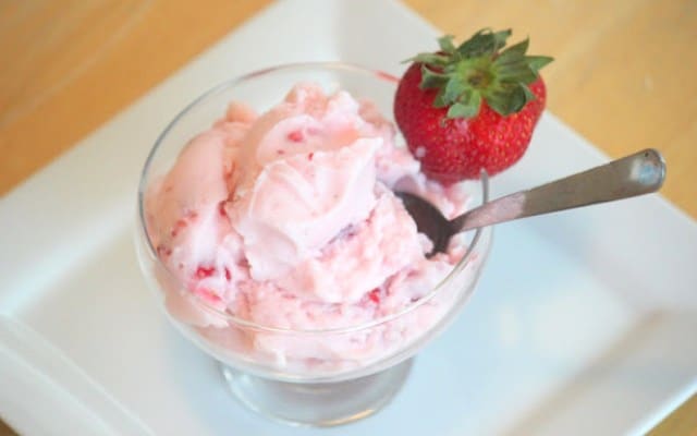 Homemade Strawberry Ice Cream from Gluesticks