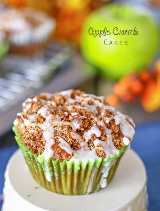 Apple Crumb Cakes from Kleinworth and Co
