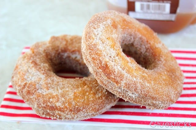 Hot Apple Cider Donuts from Gluesticks Blog