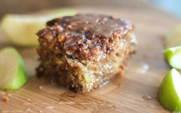 apple pudding cake