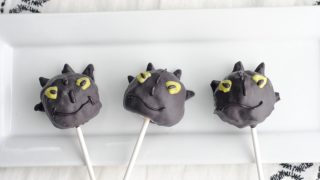 Toothless Treats- How to Train Your Dragon Pops
