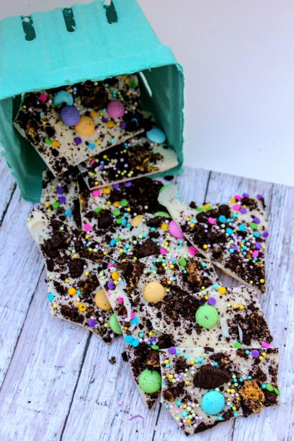 easter oreo bark