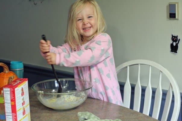 preschooler baking