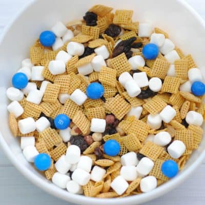 Abominable Yeti Snack Mix Inspired by Abominable the Movies Everest from This Mama Loves blog