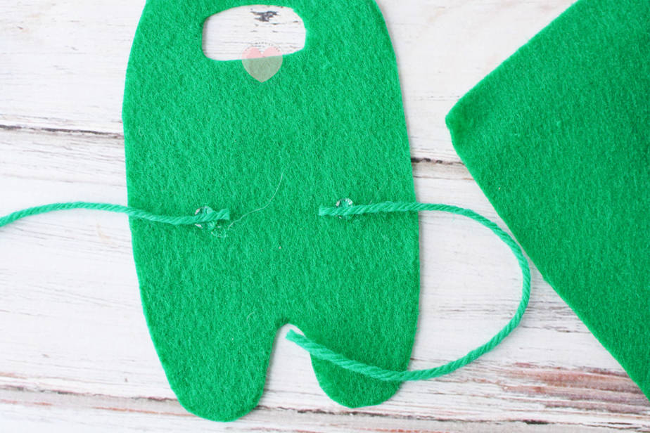 Elf on the Shelf Among Us costume green felt