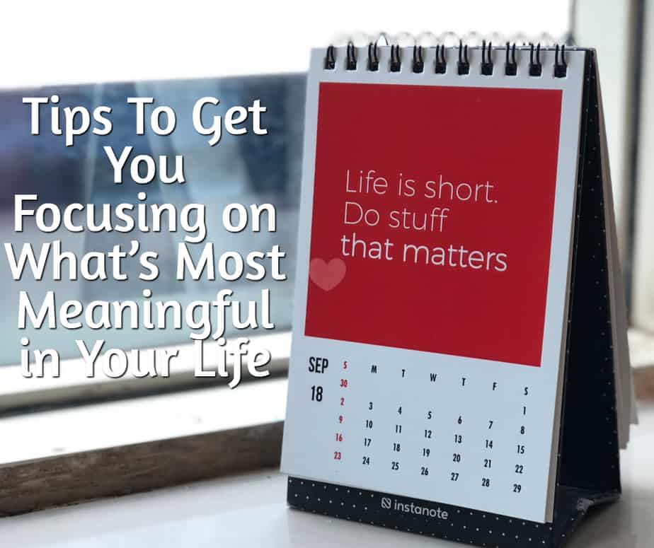 flip calendar that says life is short do stuff that matters on it